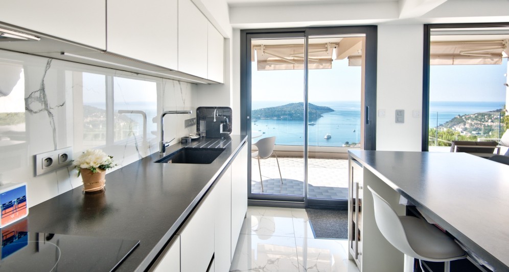Asunnon-osto-etela-Ranska-Villefranche-sur-Mer-3h-50-m2-terassi (7)